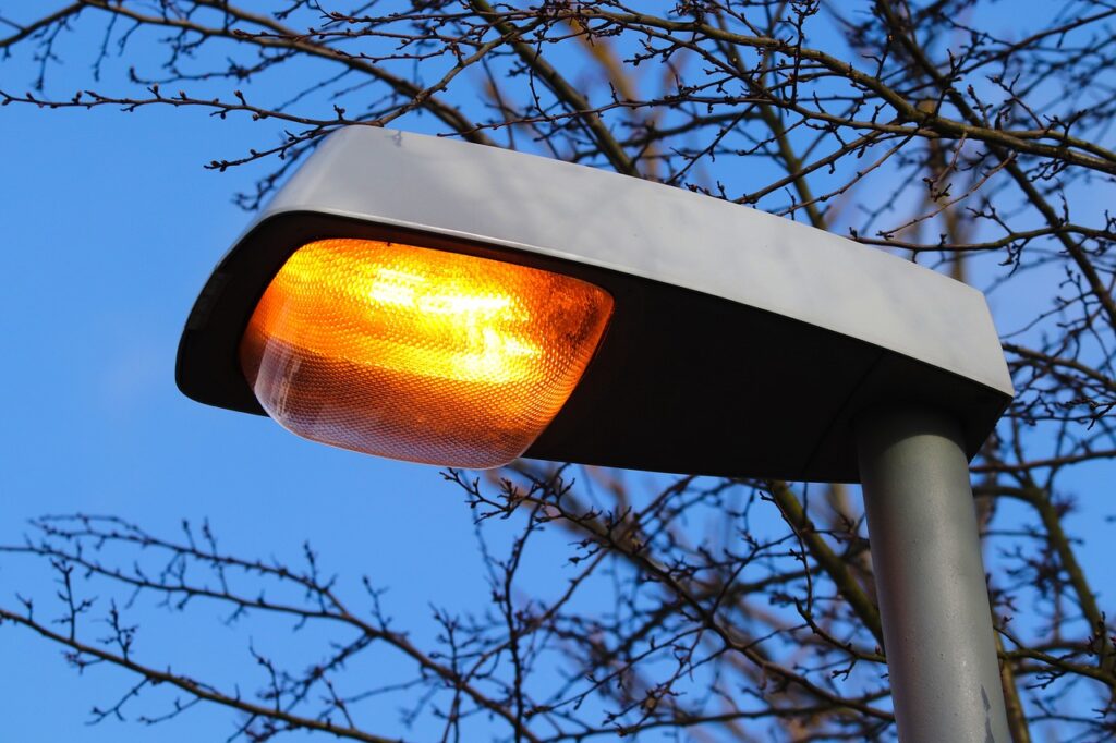 street lamp, light, street light-4843331.jpg